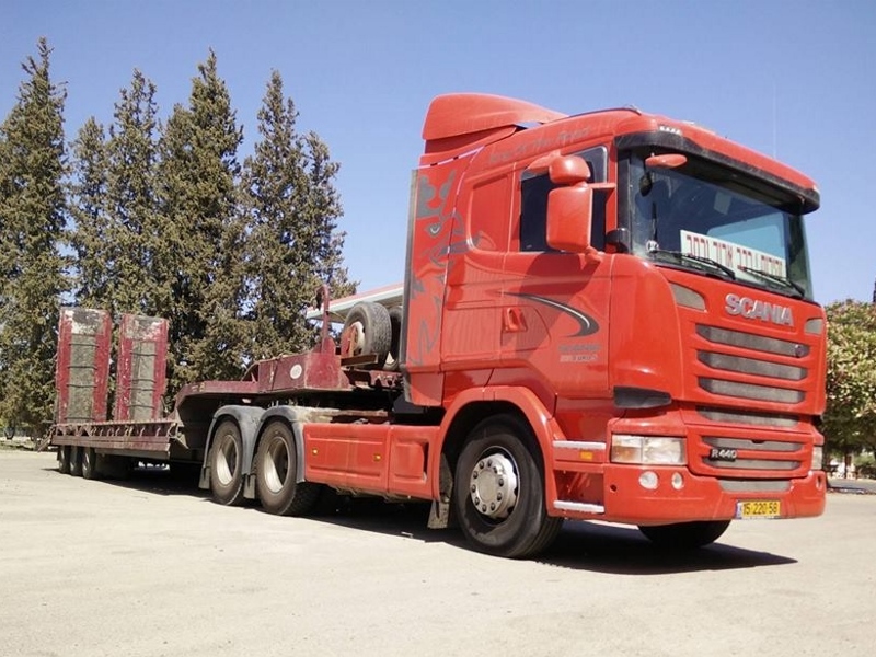 משאיות וגרורים למכירה ולהשכרה